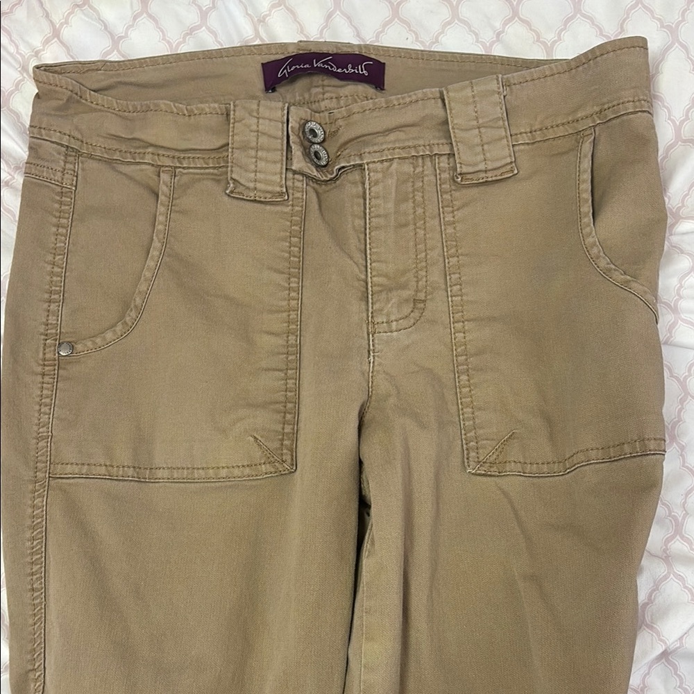 Gloria Vanderbilt Beige Cargo Pants